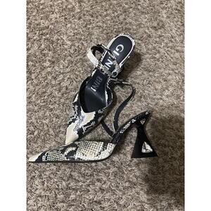 Giani Bini Heels 9.5